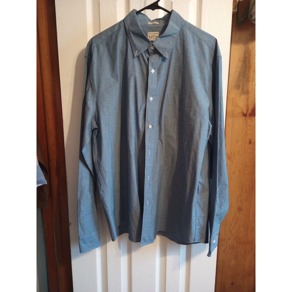 Men's XL Slim J. CREW Long Sleeve Button Down Shirt Blue With White accents